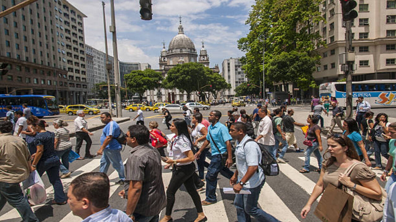 Pesquisa do IBGE projeta que população brasileira encolherá a partir de 2070 Lorena Bueri