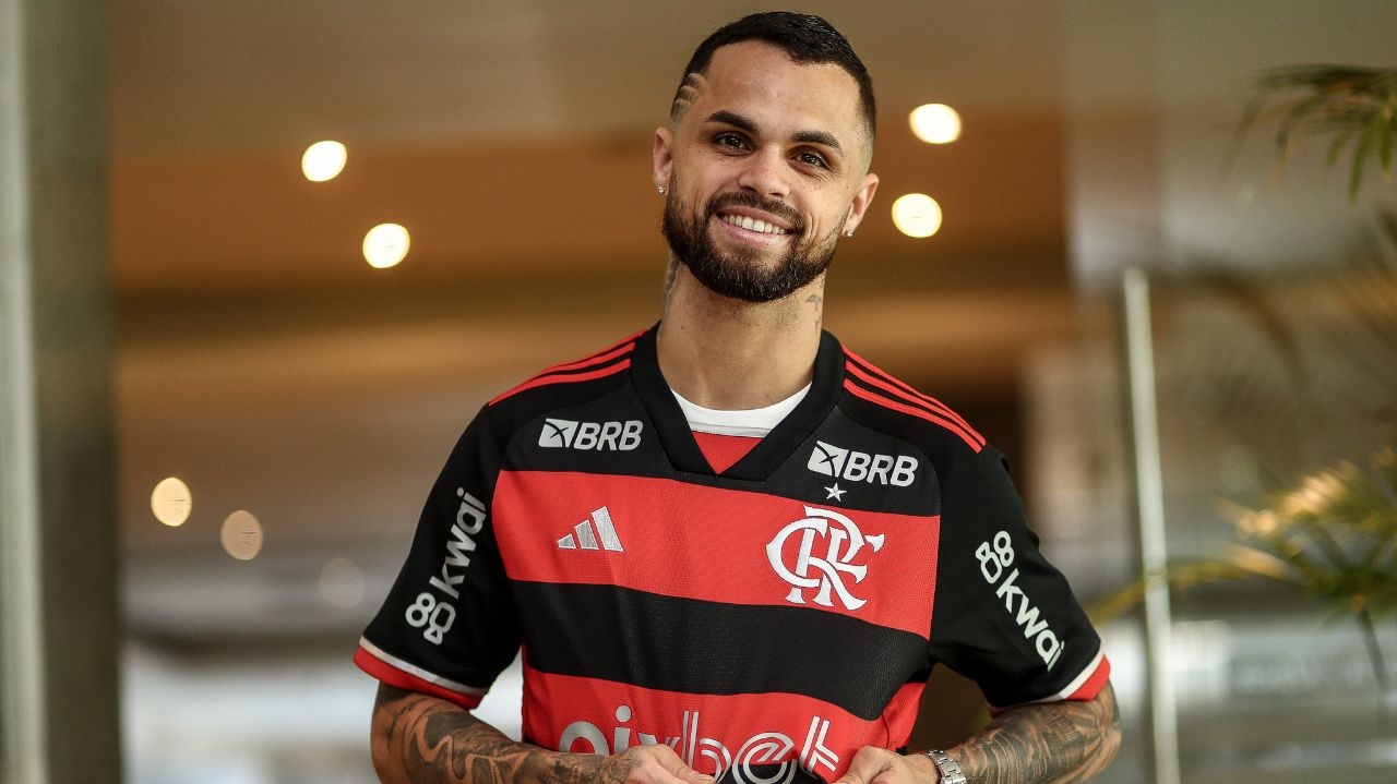 Michael volta ao Flamengo e declara: “Meu coração nunca foi embora” Lorena Bueri