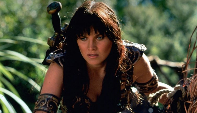 Lucy Lawless apoia possível reboot da série 'Xena: A Princesa Guerreira'
