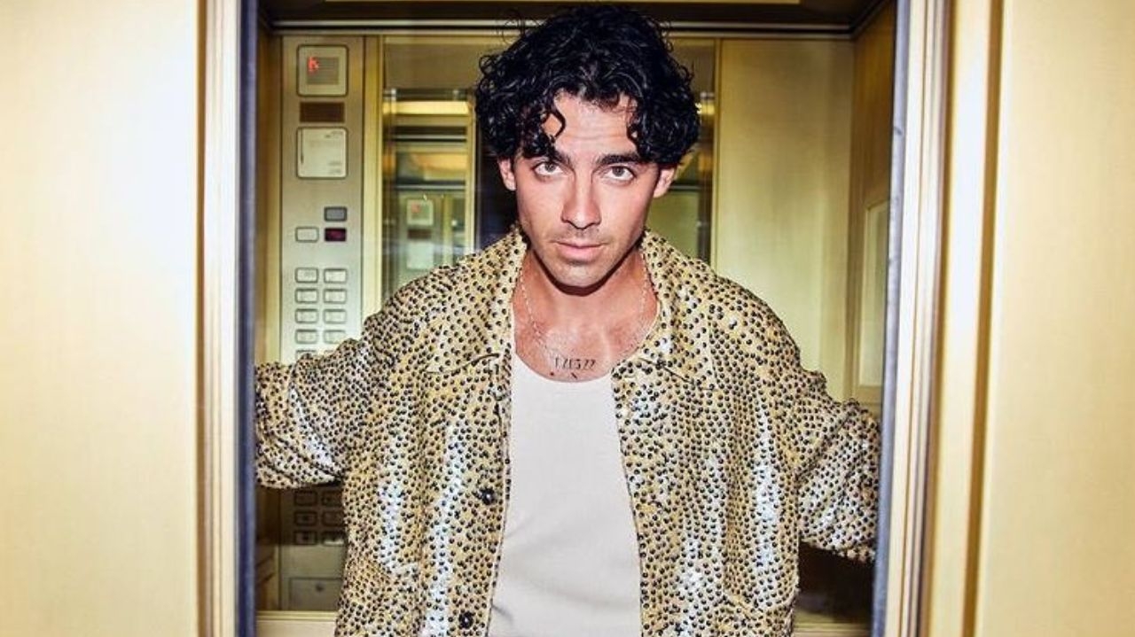 Joe Jonas descreve novo álbum solo da carreira: 'assustador e libertador' Lorena Bueri