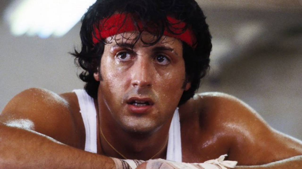 Sylvester Stallone conta que está escrevendo o roteiro da série de 'Rocky Balboa' Lorena Bueri