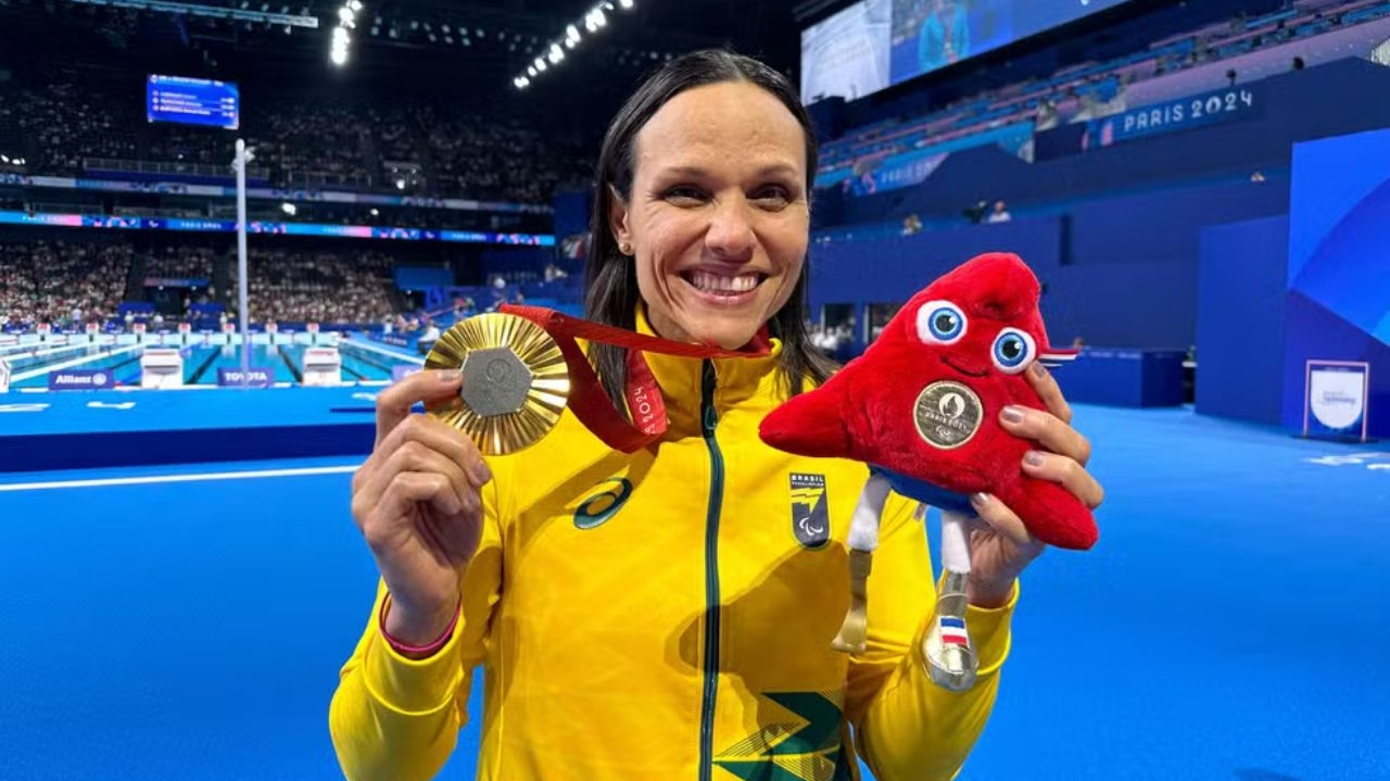 Paraolimpíadas: Carol Santiago é a maior medalhista de ouro do país Lorena Bueri