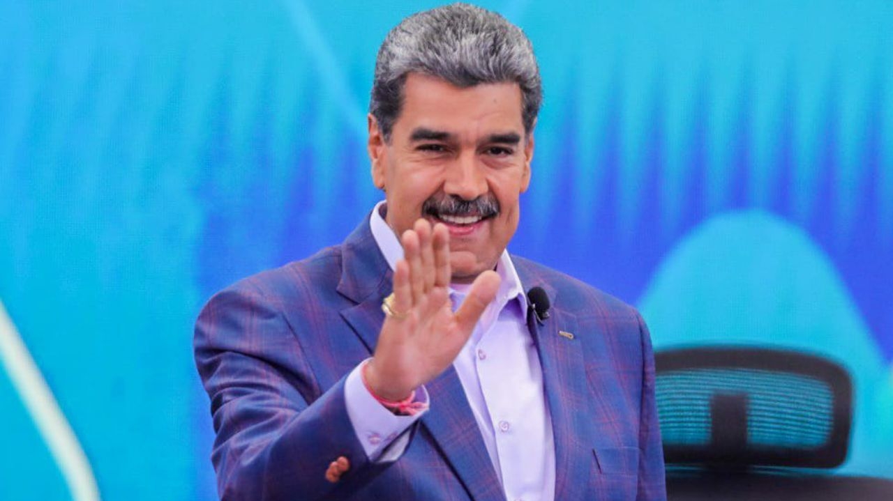 Nicolás Maduro antecipa Natal para o dia 1° de outubro na Venezuela Lorena Bueri