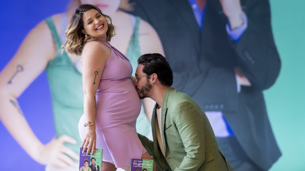 Viih Tube e Eliezer fazem festa de lançamento do livro: 'Tô Grávida! O que a gente faz agora?' Lorena Bueri