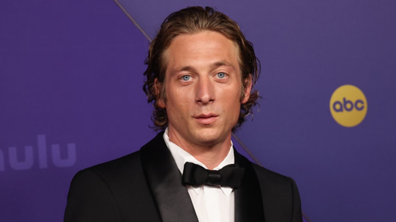 Emmy 2024: Jeremy Allen White vence a categoria Melhor Ator em Série de Comédia Lorena Bueri