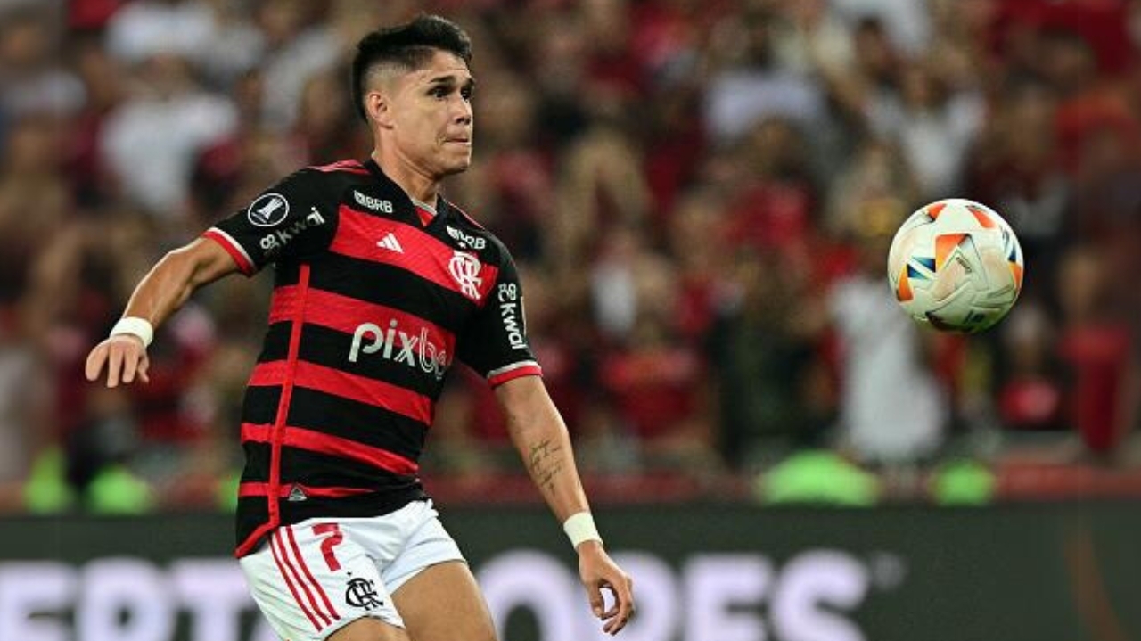 Luiz Araújo tem lesão no joelho confirmada e desfalca o Flamengo Lorena Bueri