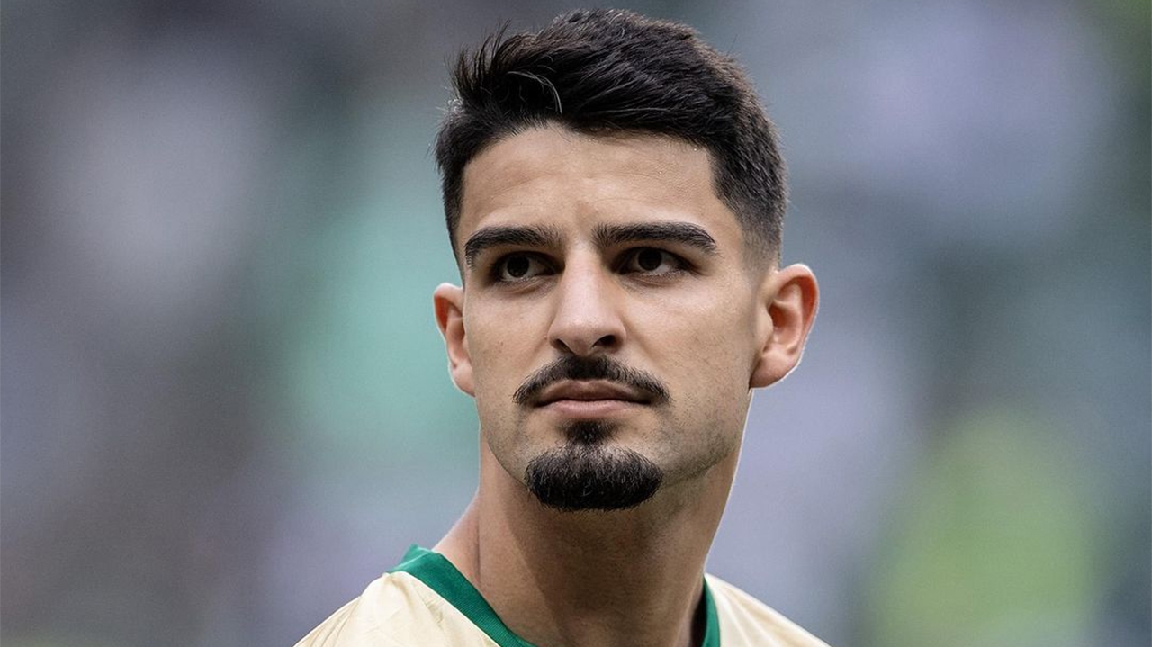 Flaco López se aproxima da lista de Top 100 maiores artilheiros da história do Palmeiras Lorena Bueri