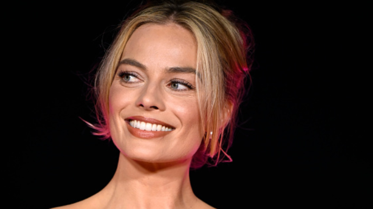 'O Morro dos Ventos Uivantes' ganha nova adaptação com Margot Robbie no elenco Lorena Bueri