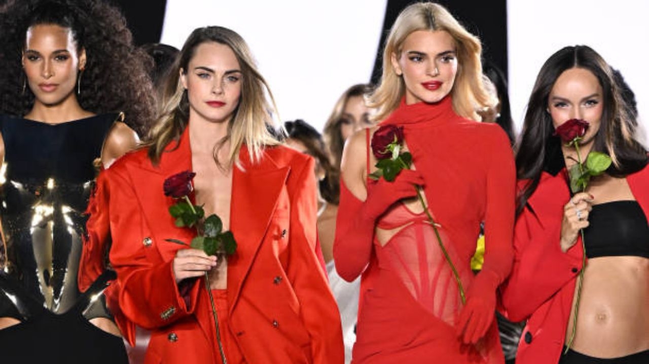 L’Oréal Paris faz desfile na Semana de Moda de Paris Lorena Bueri