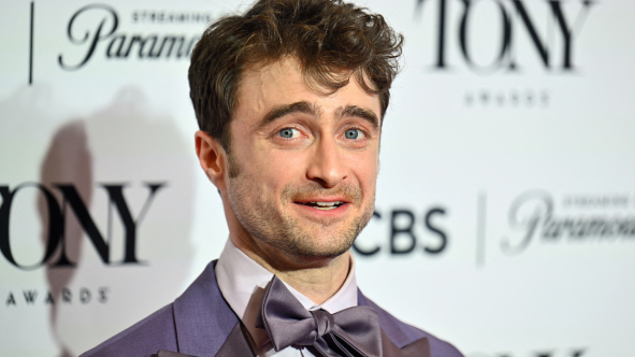 Daniel Radcliffe se despede de Maggie Smith, lenda do cinema britânico Lorena Bueri