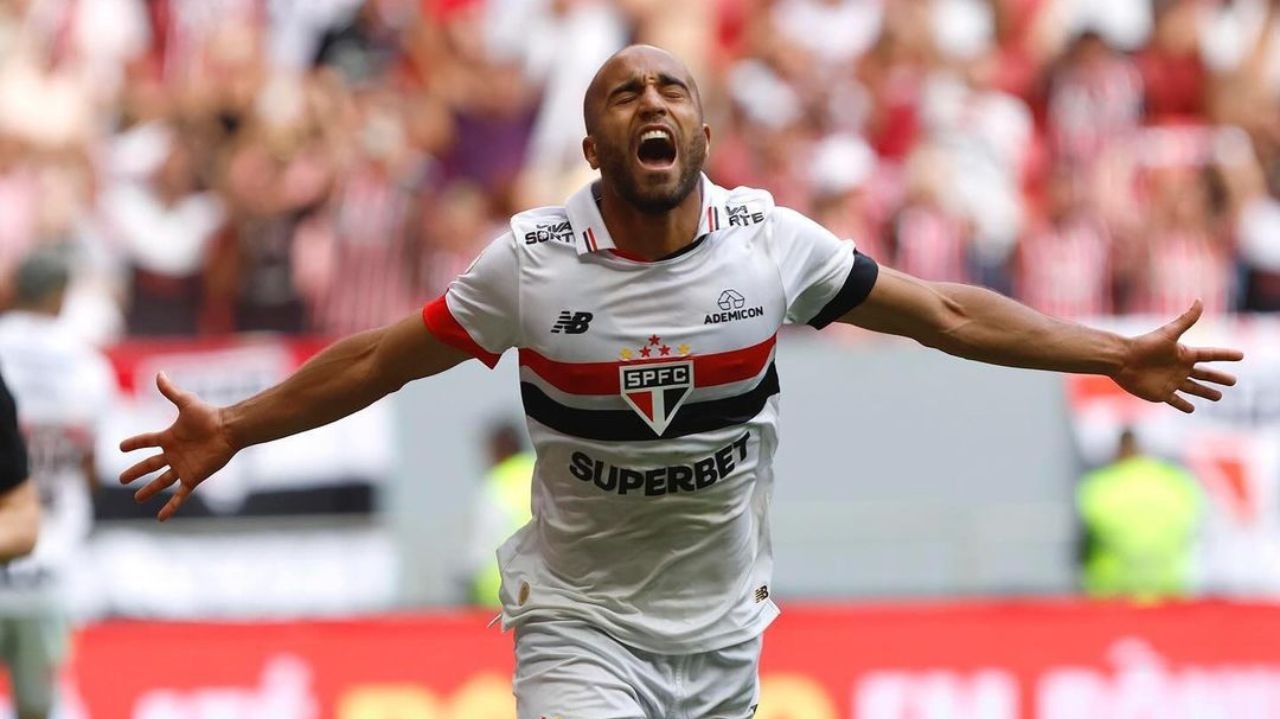 Lucas Moura é novamente decisivo contra o Corinthians: confira números do atacante Lorena Bueri