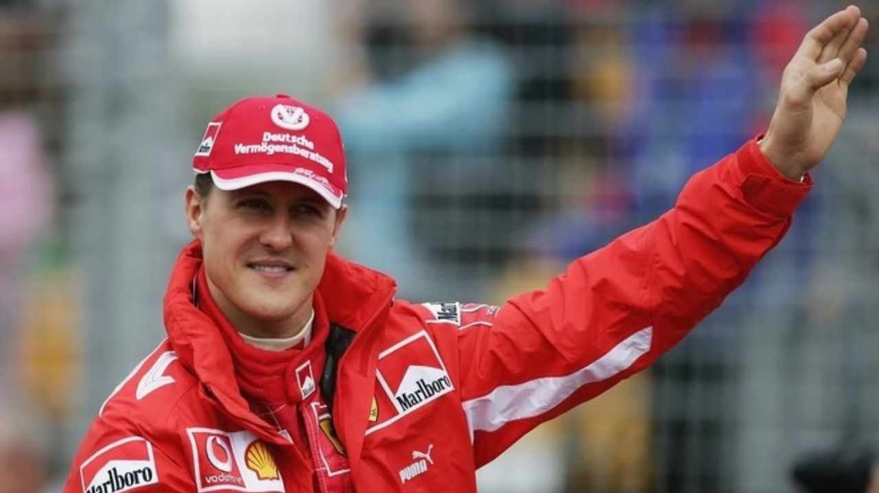 Michael Schumacher marca presença no casamento da filha Lorena Bueri