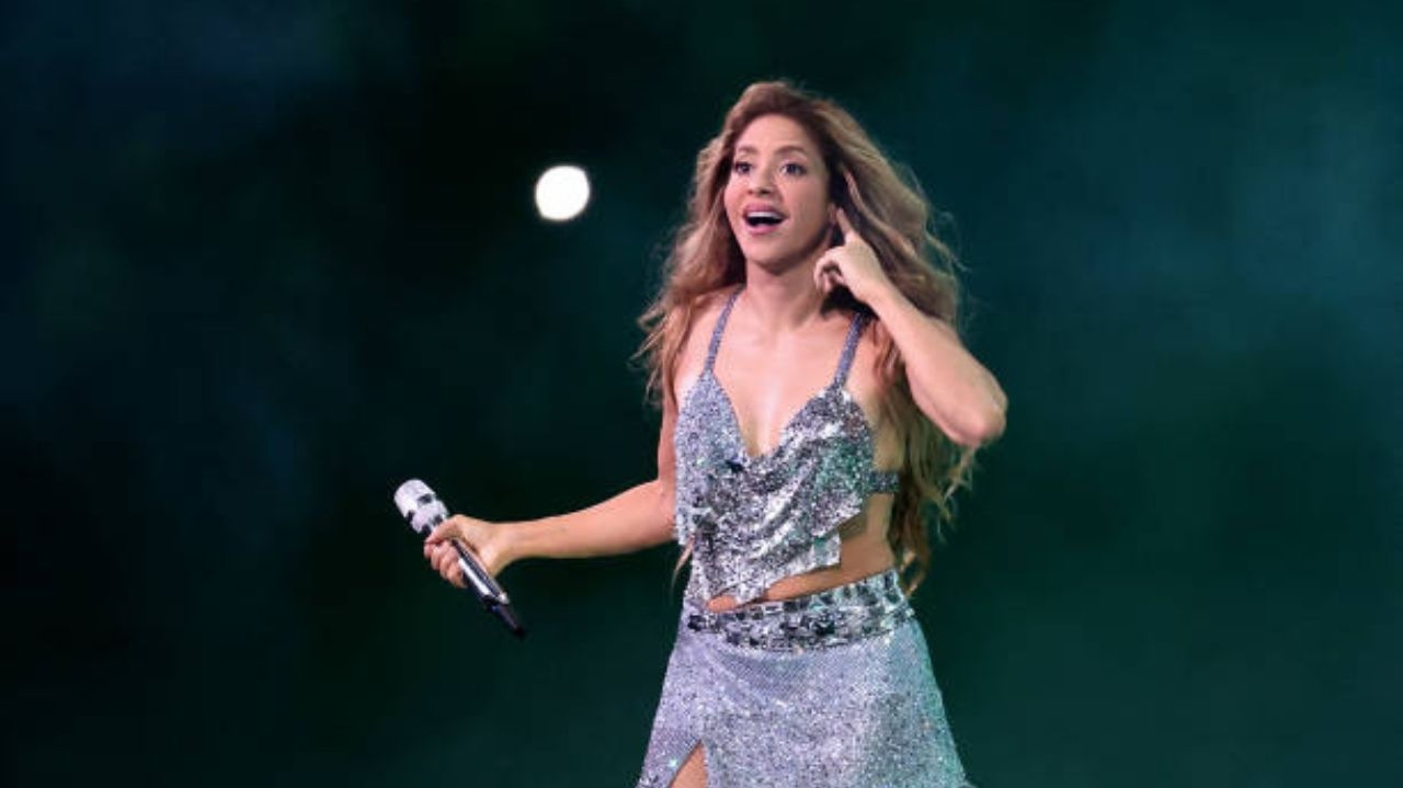 Shakira anuncia turnê para América Latina; saiba informações sobre os shows no Brasil  Lorena Bueri