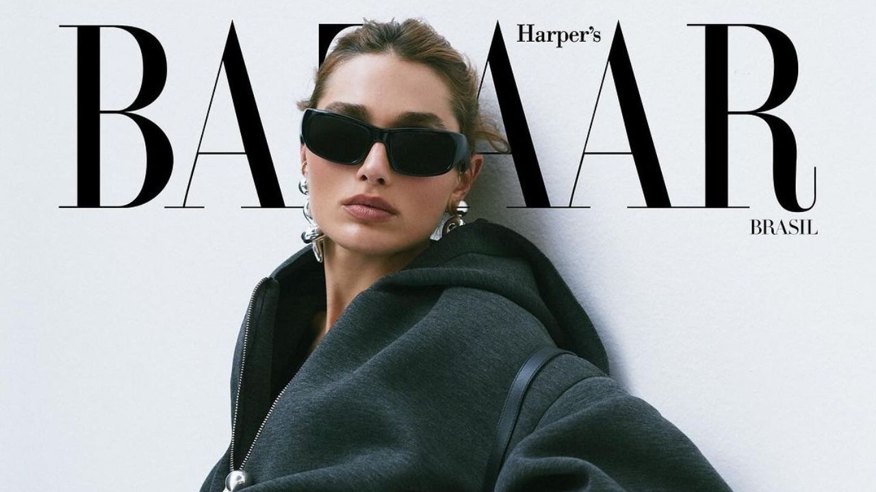 Sasha Meneghel brilha na edição de outubro da Harper's Bazaar Lorena Bueri