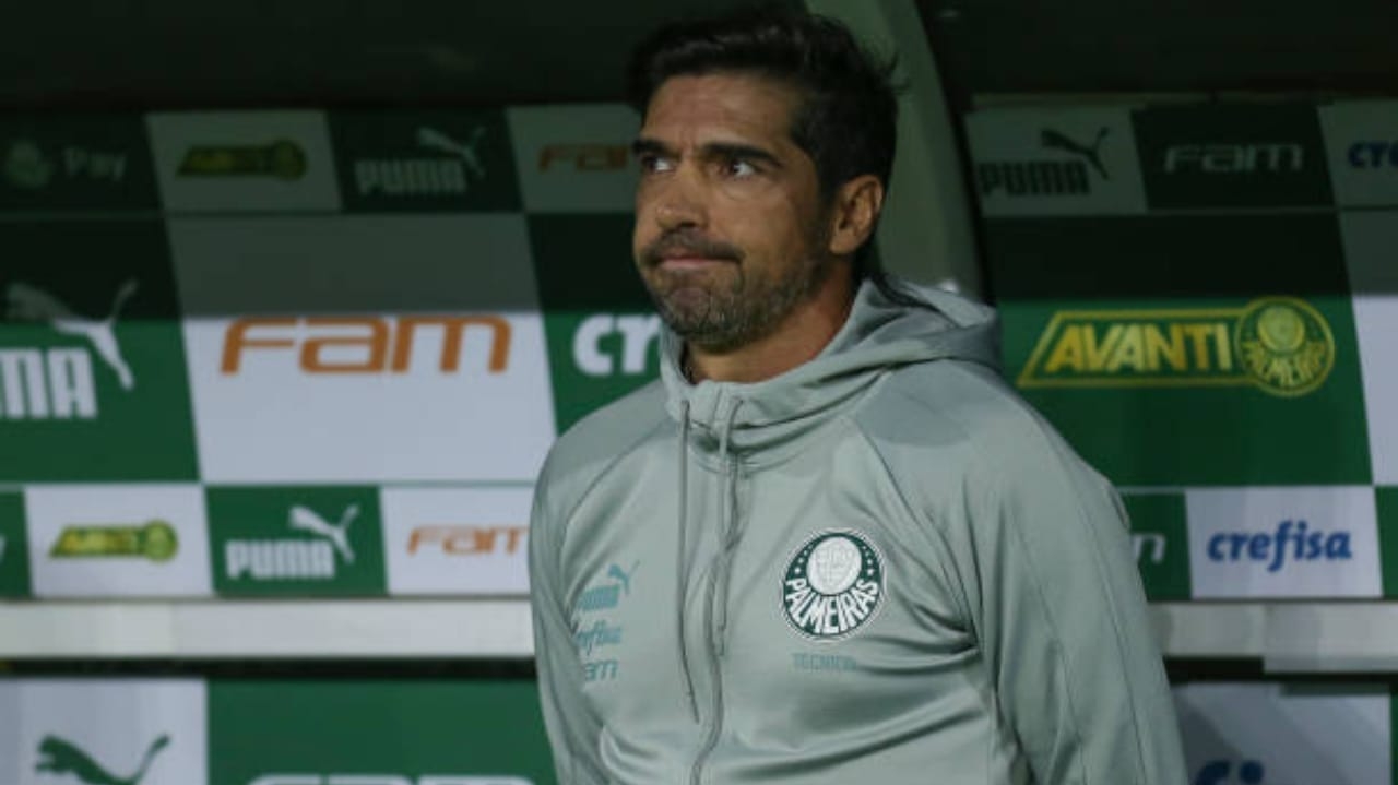 Veja a escalação de Abel Ferreira para Bragantino x Palmeiras Lorena Bueri