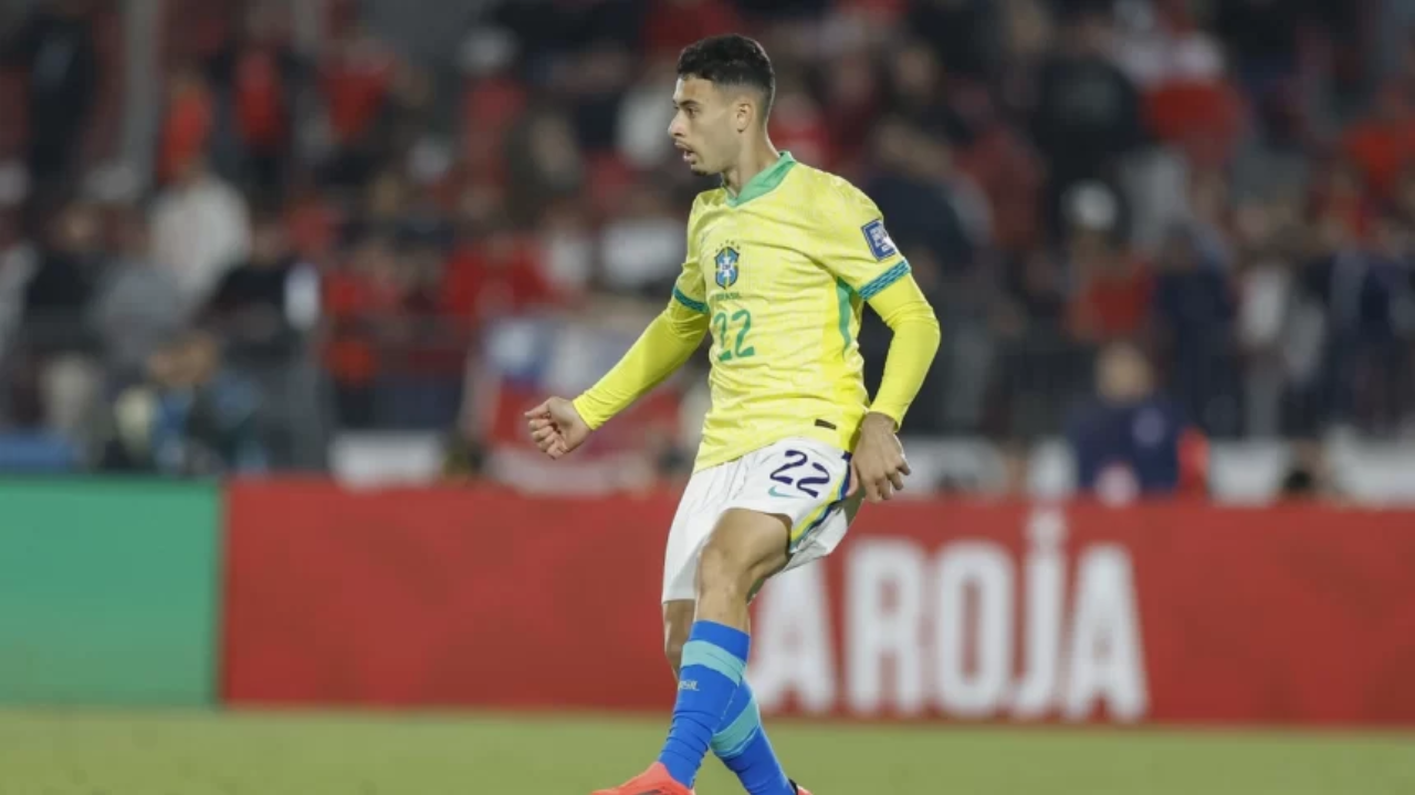 Martinelli é dúvida para o jogo do Brasil contra o Peru Lorena Bueri