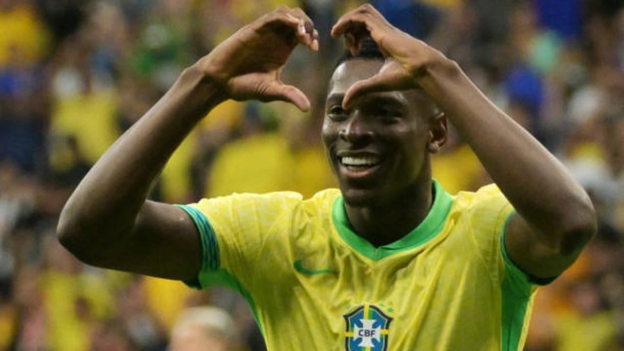 Luiz Henrique celebra goleada da seleção brasileira sobre o Peru Lorena Bueri