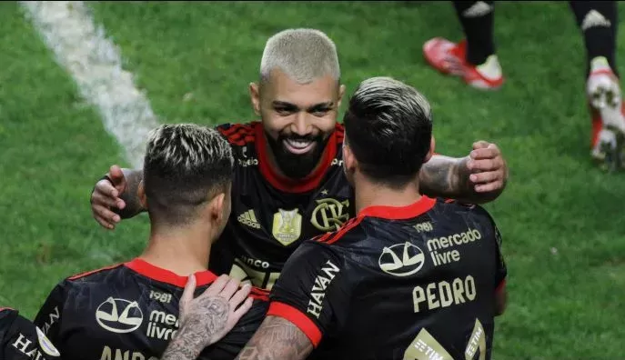 Flamengo repete goleada de 4 a 0; Gabigol brilha mais uma vez