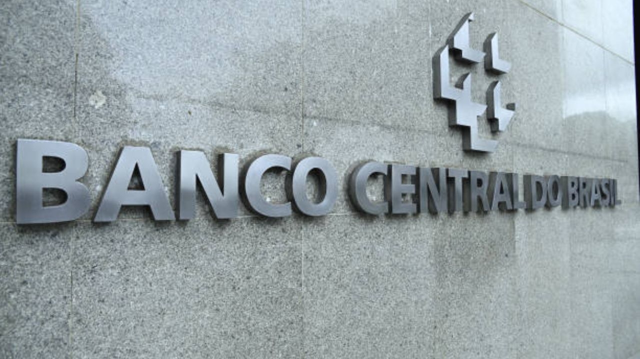 Banco Central reforça segurança do Pix com novo cadastro obrigatório Lorena Bueri