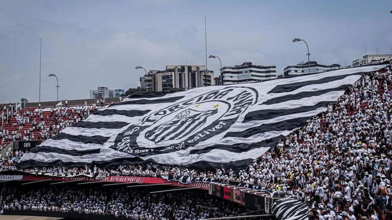 Santos registra 98,93% de chances de voltar à Série A do Campeonato Brasileiro Lorena Bueri