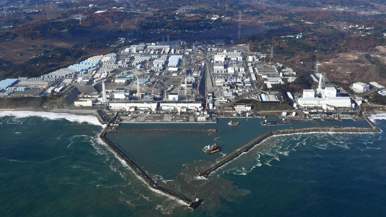 Robô coleta primeiro rejeito de combustível em usina de Fukushima, local de desastre em 2011 Lorena Bueri