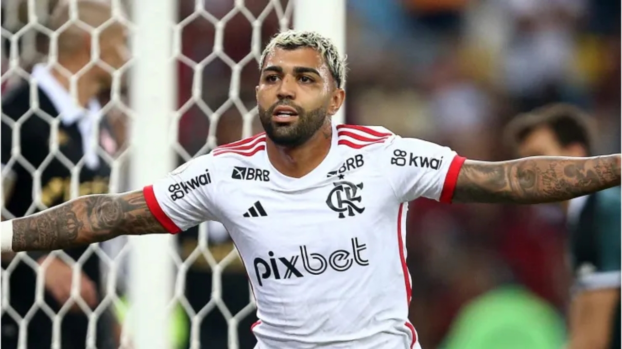 Zinho critica Gabigol por declaração de saída do Flamengo: 'não era o momento' Lorena Bueri