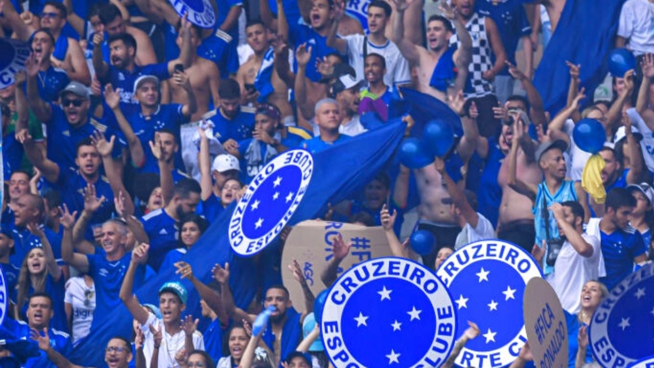 Cruzeiro lidera contratações milionárias para a próxima temporada Lorena Bueri