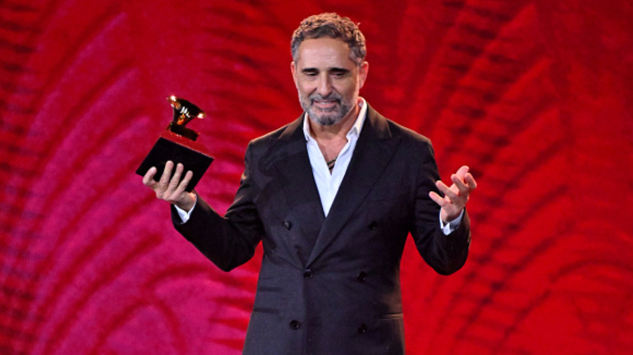 Grammy Latino: Jorge Drexler vence na categoria 'Música do Ano' Lorena Bueri