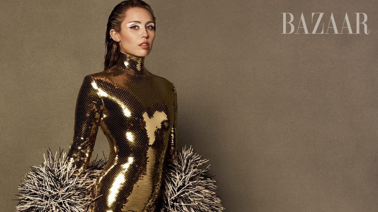 Miley Cyrus entrega beleza e conceito ao sair na capa da revista Bazaar  Lorena Bueri