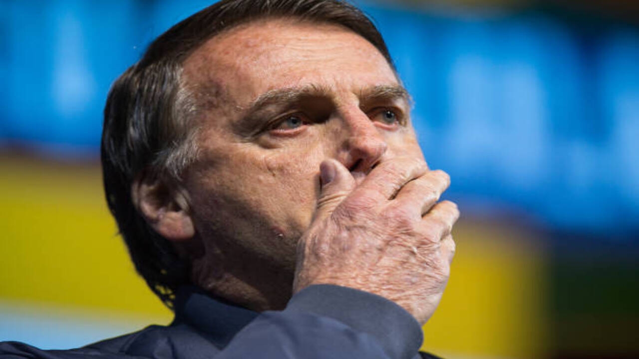 Imprensa internacional repercute indiciamento de Bolsonaro por tentativa de golpe Lorena Bueri