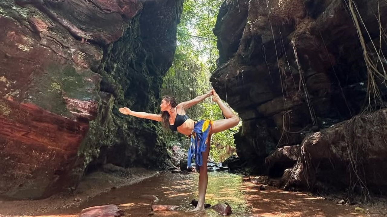 Em viagem ao Jalapão, Grazi Massafera garante estar solteira  Lorena Bueri