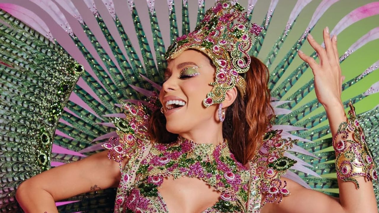 Anitta anuncia álbum carnavalesco 'Ensaios da Anitta' com participação de Ivete Sangalo e Simone Mendes Lorena Bueri