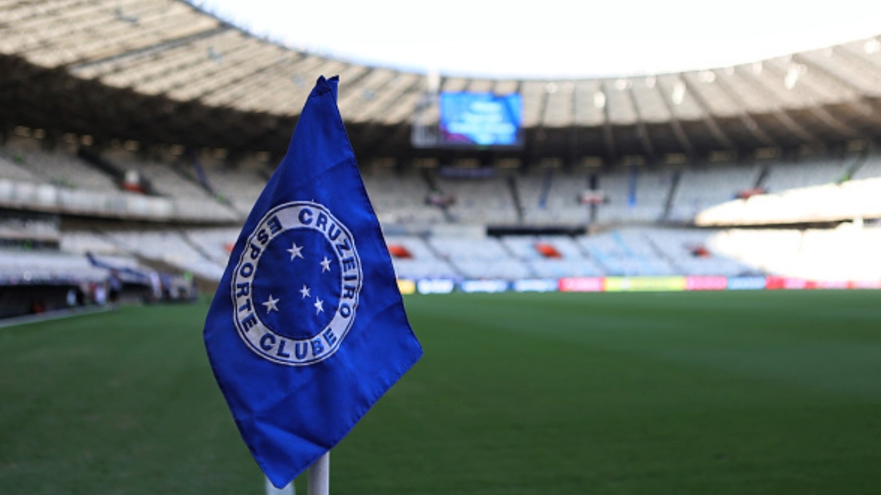 CBF define que Cruzeiro x Palmeiras será com portões fechados Lorena Bueri