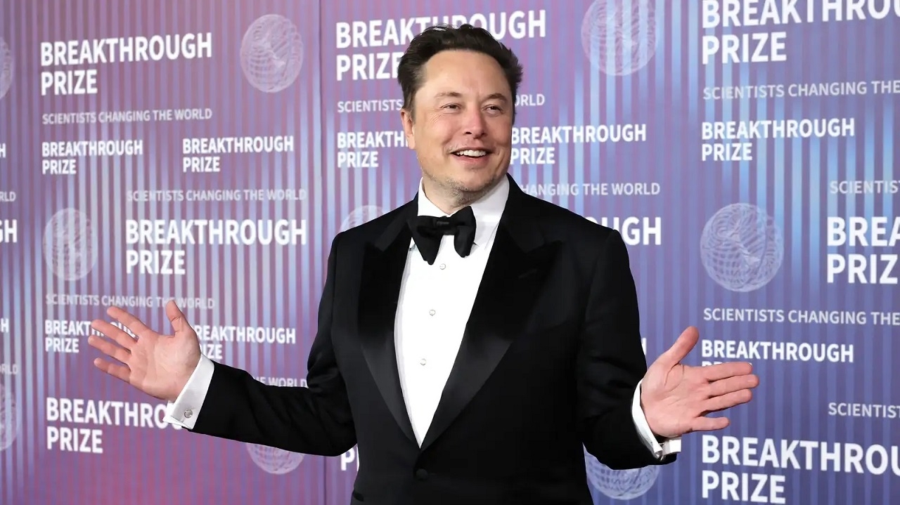 Elon Musk supera os US$ 400 bi: a maior fortuna do planeta Lorena Bueri