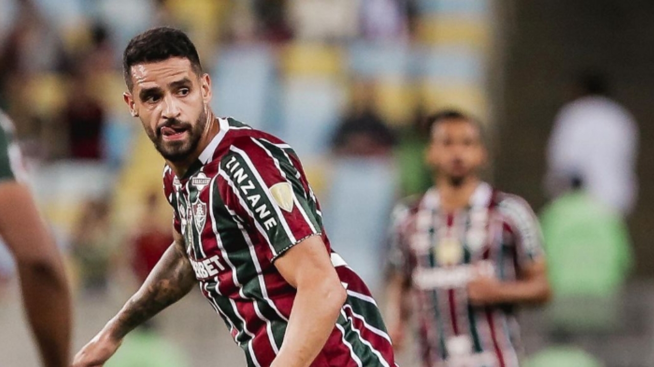 Renato Augusto revela planos de seguir no Fluminense até se aposentar Lorena Bueri