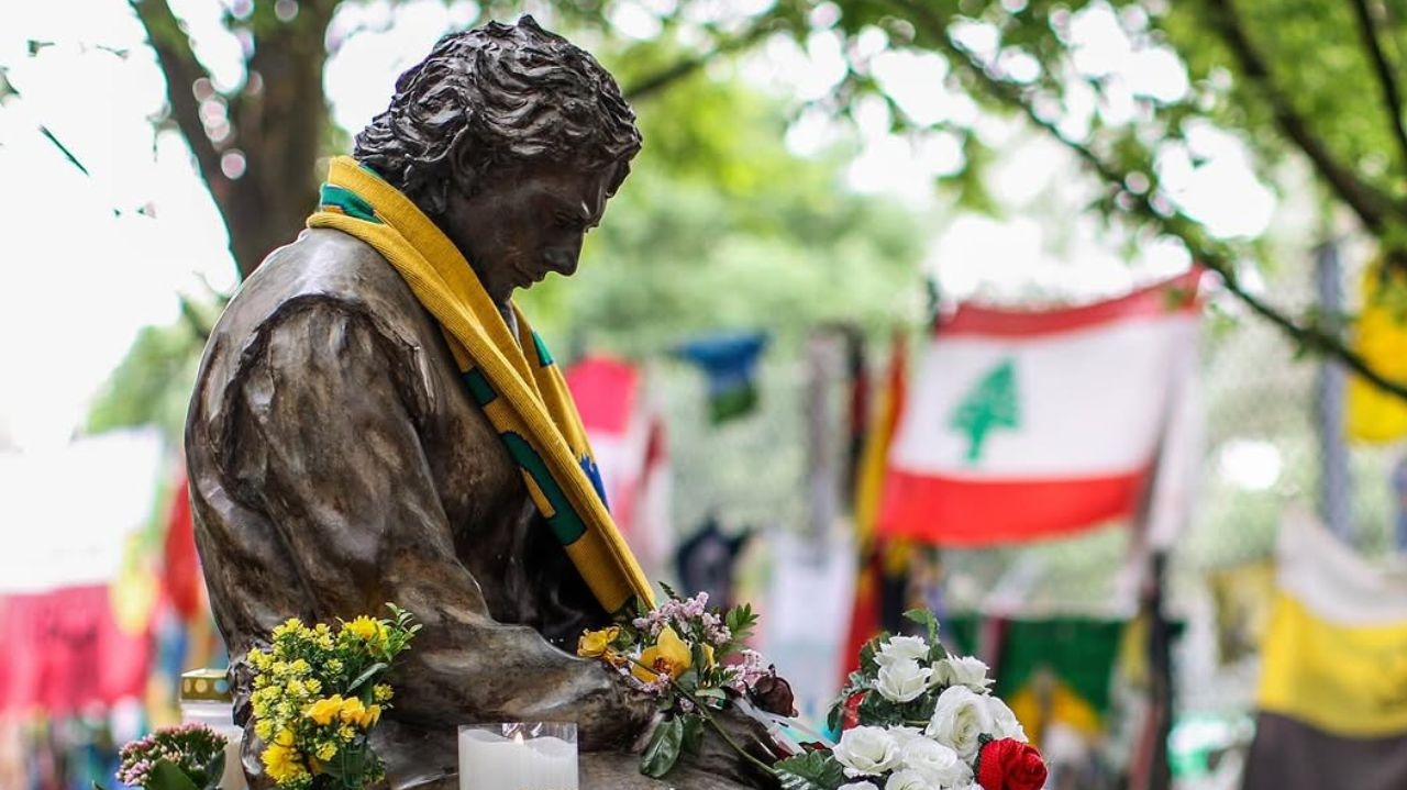 Memorial de Ayrton Senna, na Itália, sofre dois atos de vandalismo em dezembro Lorena Bueri