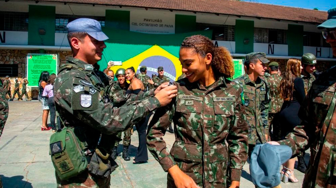 Alistamento voluntário feminino nas Forças Armadas começa este mês e segue até 30 de junho Lorena Bueri