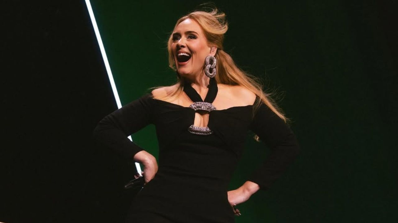 Adele está preparando um novo álbum, diz insider Lorena Bueri