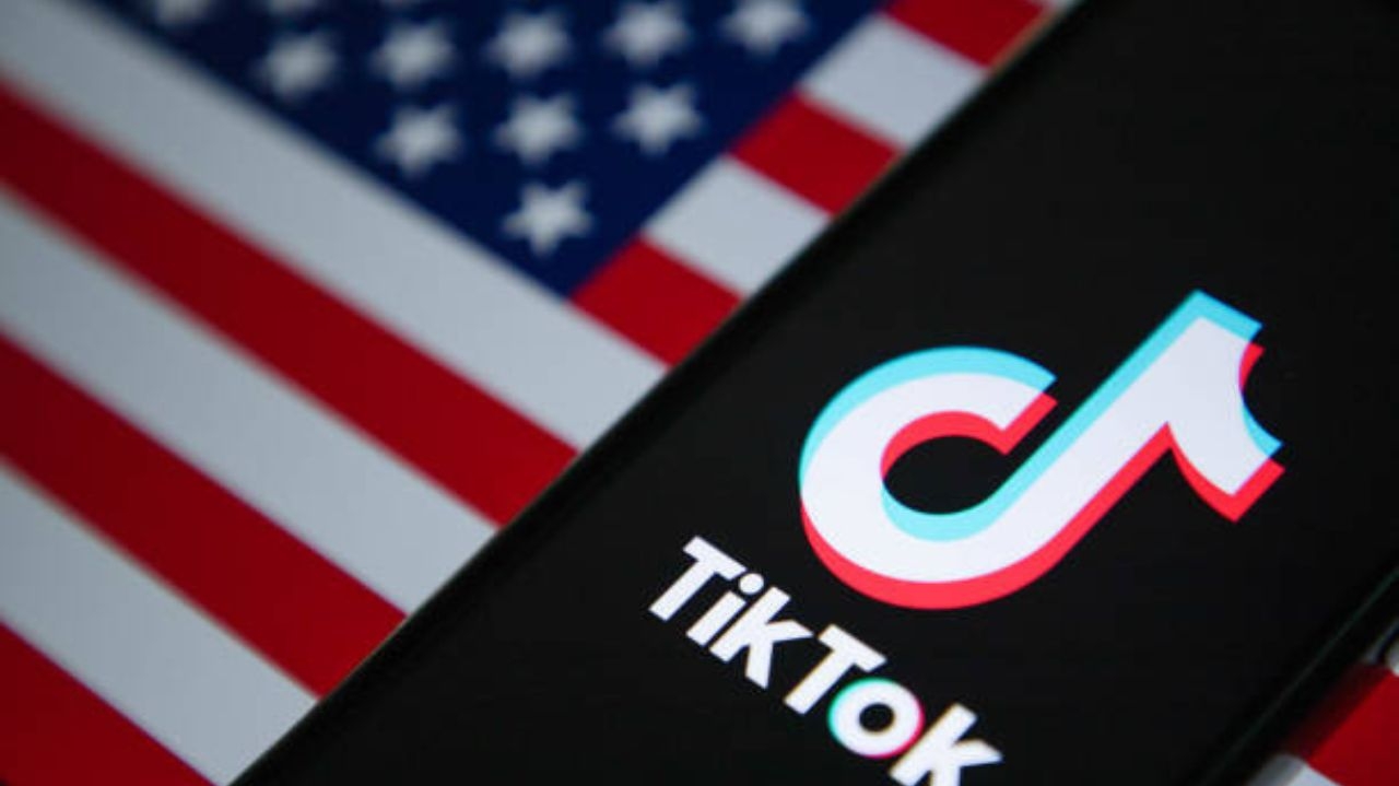 CEO do TikTok agradece ajuda de Donald Trump para seguir atuando nos EUA Lorena Bueri