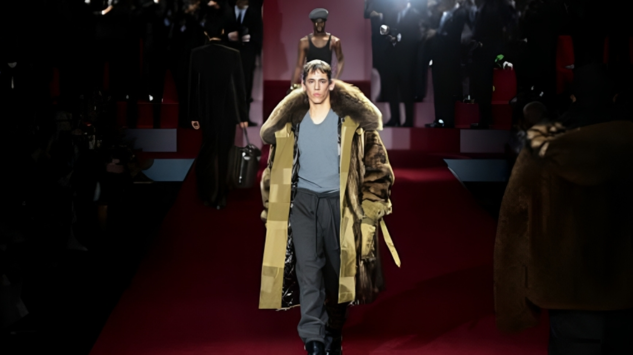 Milão 2025: Dolce & Gabbana homenageia o cinema em coleção de inverno Masculina Lorena Bueri