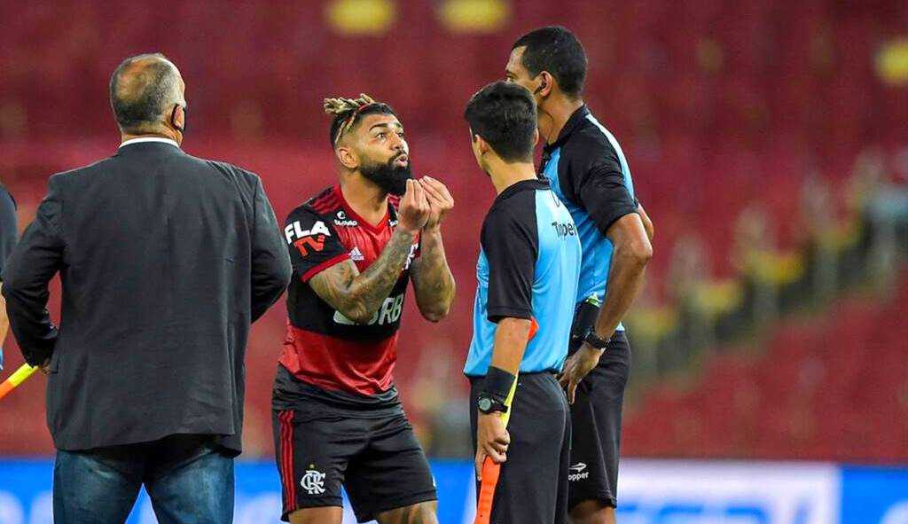 Flamengo corre risco de perder Gabigol por até seis jogos