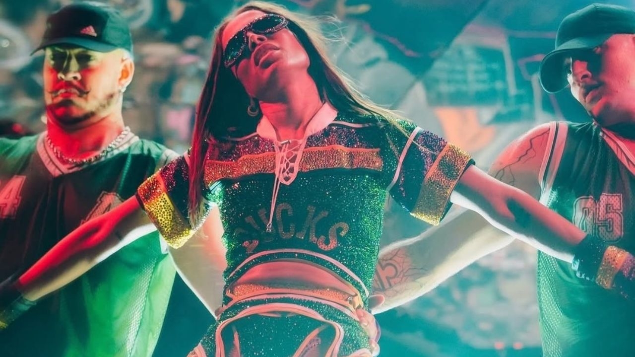 Anitta concorre em sete categorias no Prêmio Lo Nuestro 2025 Lorena Bueri