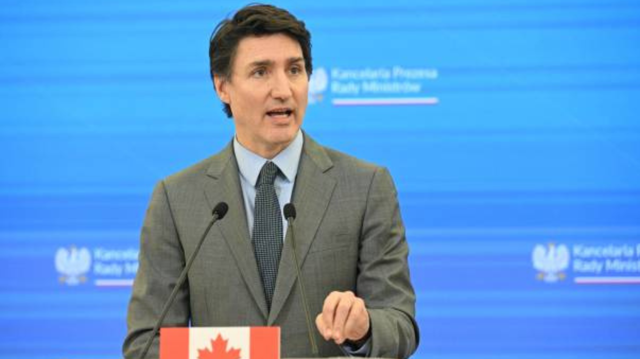 Trudeau afirma que taxará em 25% os produtos americanos Lorena Bueri