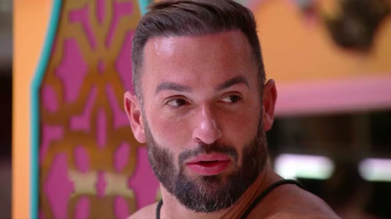 BBB 25: Diego Hypólito revela ameaça de treinador por ser gay Lorena Bueri