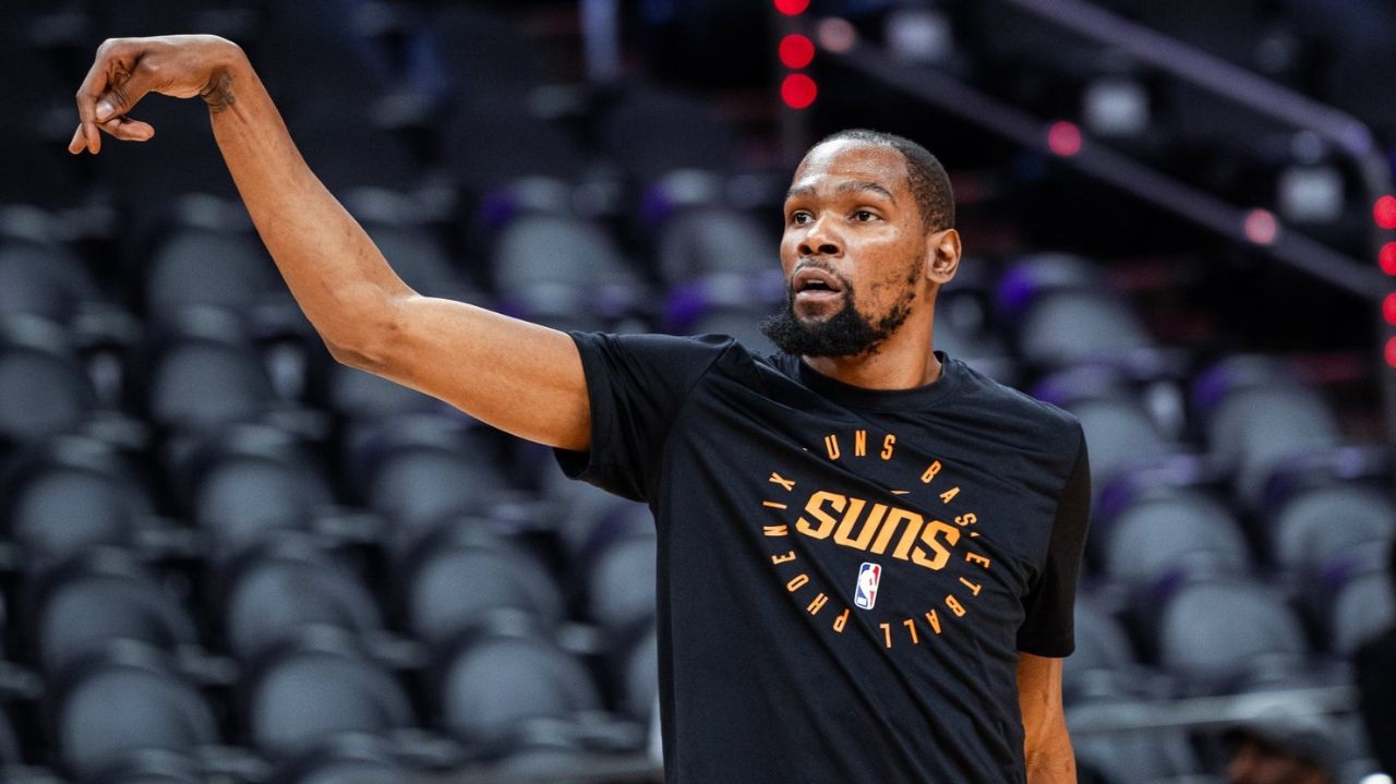 Kevin Durant alcança marca histórica e se junta a nomes como LeBron James e Michael Jordan Lorena Bueri