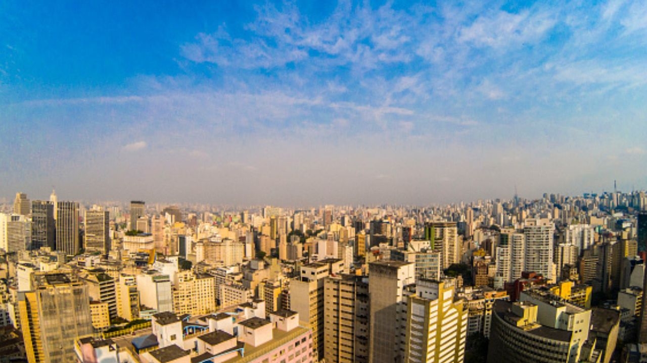 Capital paulista enfrenta onda de calor com temperaturas acima da média Lorena Bueri