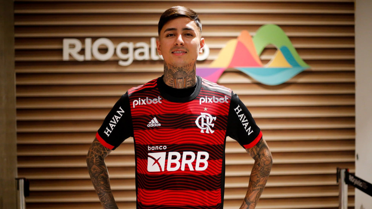 Flamengo decide priorizar a renovação de Erick Pulgar Lorena Bueri