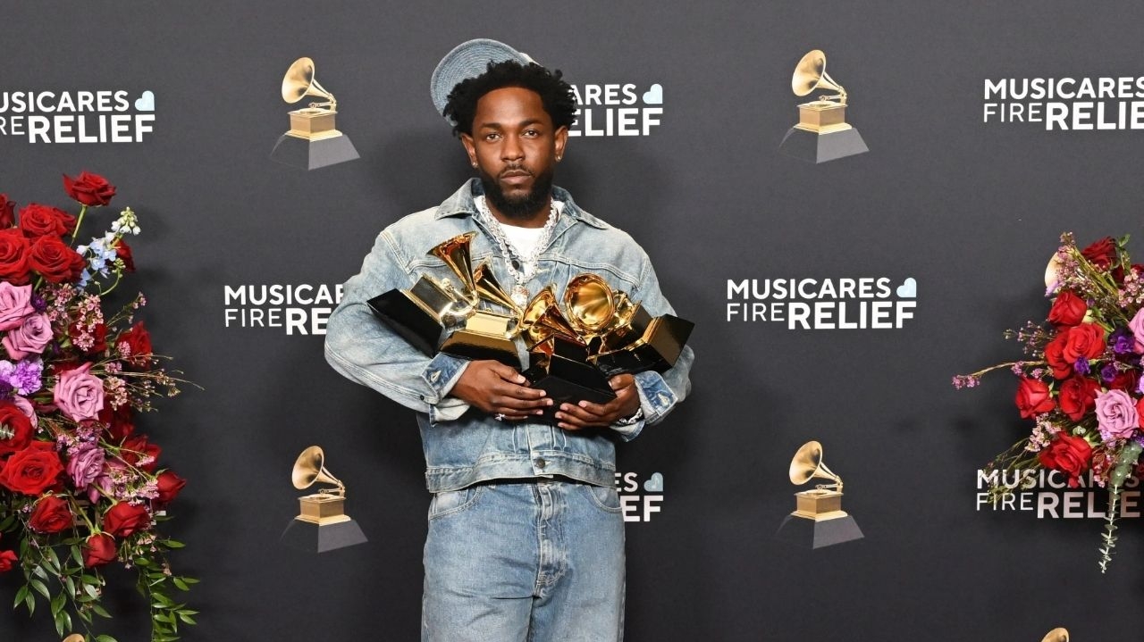 Kendrick Lamar faz história e quebra recordes no Spotify e Billboard Lorena Bueri