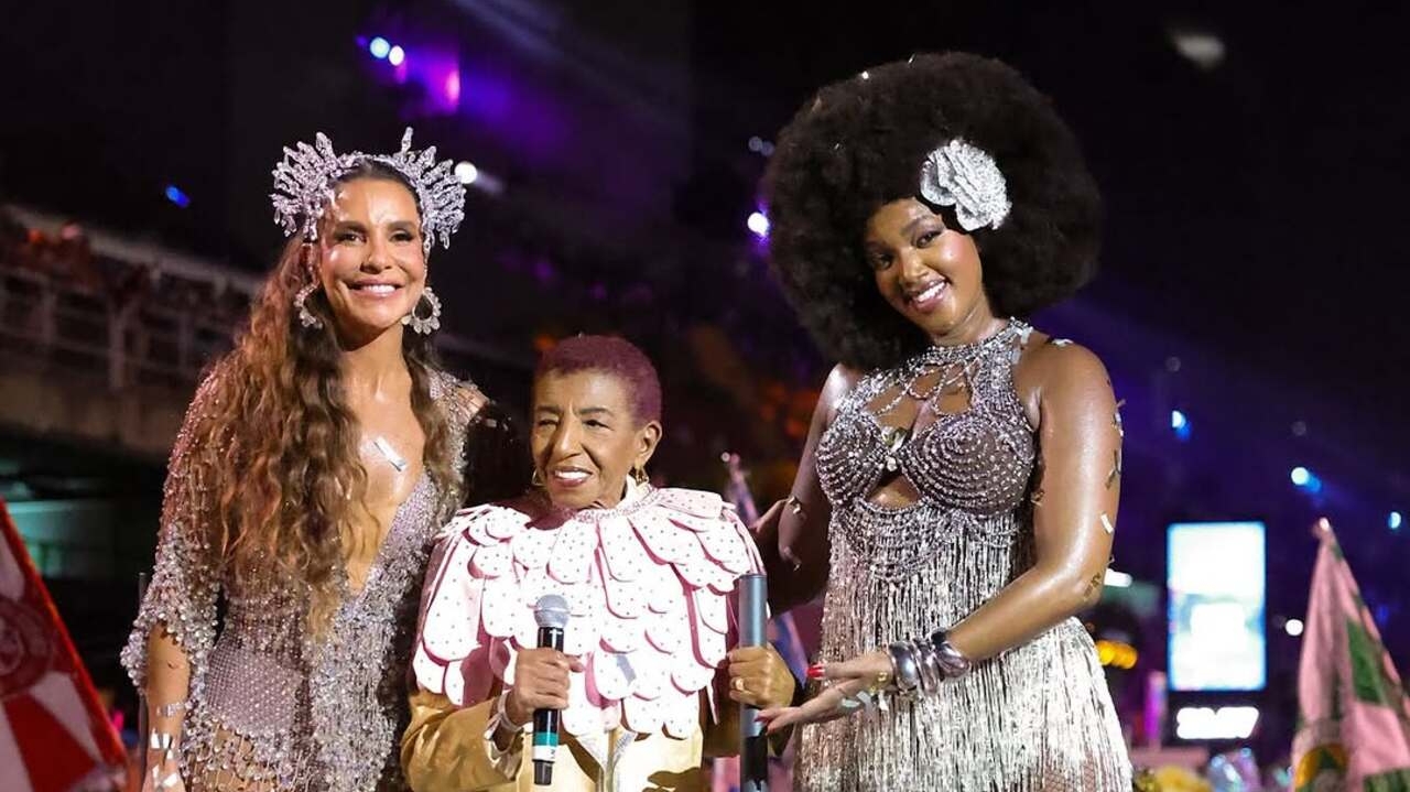 Ivete, IZA e Leci Brandão abrem o Desfile das Campeãs com show em tributo às mulheres Lorena Bueri