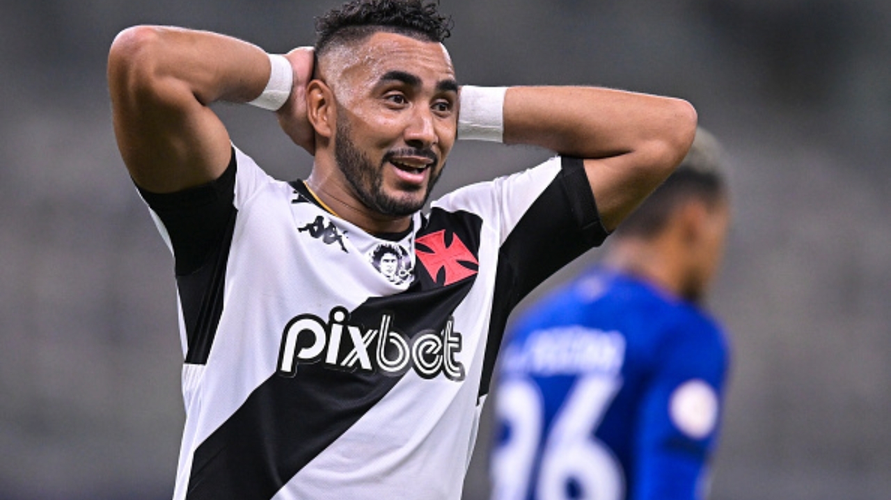 Em fim de contrato, Dimitri Payet não deve renovar contrato com o Vasco Lorena Bueri